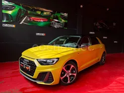 Amarillo Usado 2022 Audi A1 Sportback S-Line Utilitario | 23.890 € (Precio justo)