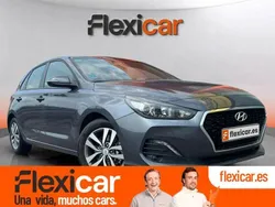 Gris Usado 2019 Hyundai i30 Berlina | 14.990 € (Precio justo)