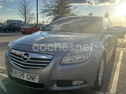Gris / plata Usado 2009 Opel Insignia Edition Berlina | 3500 € (Super precio)