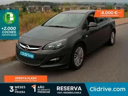 Gris Usado 2015 Opel Astra Selective Utilitario | 8390 € (Precio justo)
