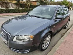 Gris Usado 2005 Audi A4 Familiar | 4000 € (Precio justo)