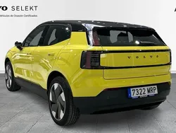 Amarillo Usado 2024 Volvo EX30 Plus SUV | 37.400 € (Un poco caro)