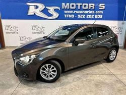 Gris Usado 2016 Mazda 2 Luxury Utilitario | 9990 € (Buen precio)