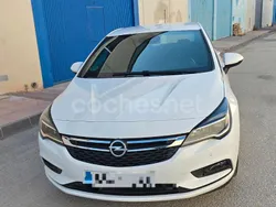 Blanco Usado 2017 Opel Astra Excellence Berlina | 9800 € (Precio justo)