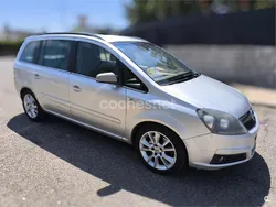 Gris / plata Usado 2007 Opel Zafira Enjoy Monovolumen | 2990 € (Buen precio)