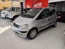 Gris / plata Usado 2002 Mercedes A170 Classic Monovolumen | 3199 € (Caro)