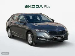 Gris Usado 2024 Skoda Octavia Ambition Familiar | 25.500 € (Precio justo)
