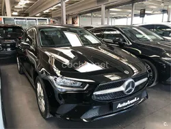 Negro Usado 2022 Mercedes CLA250e Berlina | 31.800 € (Buen precio)