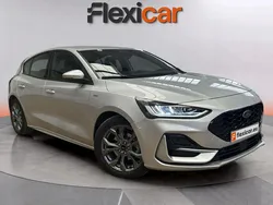 Gris Usado 2023 Ford Focus ST-Line Berlina | 17.690 € (Precio justo)