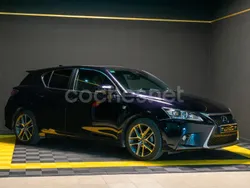 Lexus CT200h