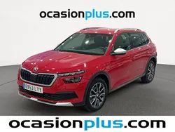 Rojo Usado 2022 Skoda Kamiq SUV | 18.173 € (Buen precio)