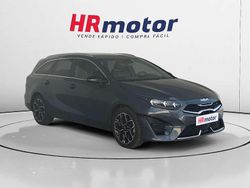 Gris Usado 2023 Kia Ceed GT-Line Familiar | 18.510 € (Caro)