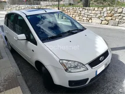 Blanco Usado 2005 Ford C-MAX Ghia Monovolumen | 2250 € (Super precio)