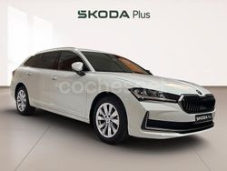 Blanco Nuevo 2025 Skoda Superb Selection Familiar | 39.800 €