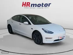 Blanco Usado 2023 Tesla Model 3 Standard Range Berlina | 26.990 €