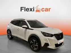 Blanco Usado 2021 Peugeot 2008 Allure SUV | 12.990 € (Buen precio)