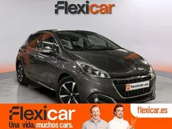 Gris Usado 2019 Peugeot 208 Signature Sky Utilitario | 9790 € (Precio justo)