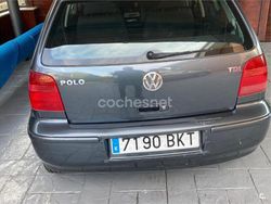 Verde Usado 2001 VW Polo Trendline Berlina | 2500 € (Caro)