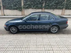 Azul Usado 2002 BMW 520 Exclusive Berlina | 5499 €