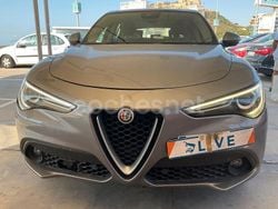 Gris / plata Usado 2018 Alfa Romeo Stelvio Super SUV | 16.999 € (Buen precio)