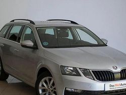 Gris metalizado Usado 2020 Skoda Octavia Ambition Familiar | 14.040 € (Precio justo)