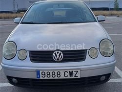 Gris / plata Usado 2005 VW Polo Advance Berlina | 3690 € (Precio justo)