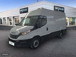 Blanco Usado 2022 Iveco Daily Van | 23.900 € (Un poco caro)