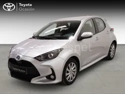 Gris / plata Usado 2024 Toyota Yaris Hybrid Active Berlina | 20.990 € (Precio justo)