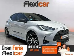 Blanco Usado 2023 Toyota Yaris Hybrid Sport Berlina | 23.490 € (Caro)
