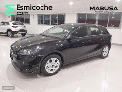 Negro Nuevo 2024 Kia Ceed | 24.990 € (Buen precio)