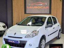 Blanco Usado 2011 Renault Clio II Utilitario | 5499 € (Precio justo)