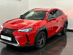 Rojo Usado 2023 Lexus UX SUV | 33.900 € (Un poco caro)