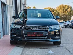 Negro Usado 2015 Audi A3 Sportback g-tron Ambition Berlina | 13.500 € (Precio justo)