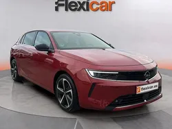 Granate Usado 2023 Opel Astra Elegance Berlina | 19.490 € (Precio justo)
