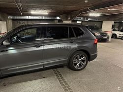 Gris / plata Usado 2022 VW Tiguan Allspace R-line SUV | 37.500 € (Precio justo)