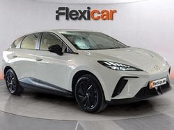 Blanco Usado 2023 MG MG4 EV Utilitario | 16.490 € (Precio justo)