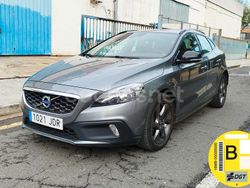 Gris Usado 2015 Volvo V40 CC Momentum Familiar | 7995 € (Caro)