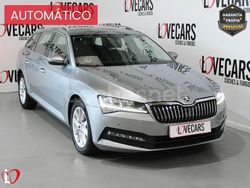 Gris Usado 2020 Skoda Superb Ambition Familiar | 21.900 €