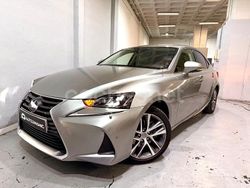 Gris / plata Usado 2019 Lexus IS300h Executive Line Berlina | 26.890 € (Caro)