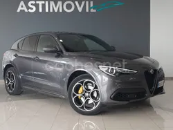 Gris / plata Usado 2021 Alfa Romeo Stelvio Veloce SUV | 29.990 € (Un poco caro)