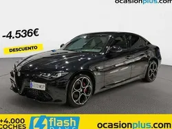Negro Usado 2024 Alfa Romeo Giulia Competizione Berlina | 45.364 €