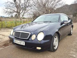 Negro Usado 2002 Mercedes CLK230 Elegance Coupe | 4000 € (Precio justo)