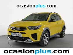 Amarillo Usado 2023 Kia Stonic SUV | 17.537 € (Precio justo)