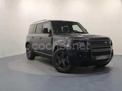 Gris / plata Nuevo 2025 Land Rover Defender SE SUV | 94.900 € (Precio justo)
