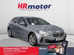 Gris / plata Usado 2023 BMW 118 Shadowline Utilitario | 28.590 € (Un poco caro)