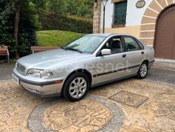 Gris / plata Usado 2000 Volvo S40 Berlina | 2690 €