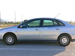 Gris / plata Usado 2002 Citroën C5 Berlina | 1600 € (Precio justo)