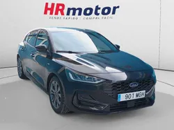 Negro Usado 2022 Ford Focus ST-Line Berlina | 19.710 € (Precio justo)