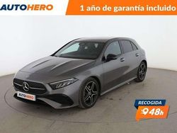 Gris Usado 2023 Mercedes A200 AMG line Berlina | 30.666 € (Precio justo)