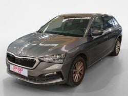 Gris / plata Usado 2024 Skoda Scala Ambition Utilitario | 20.490 € (Un poco caro)